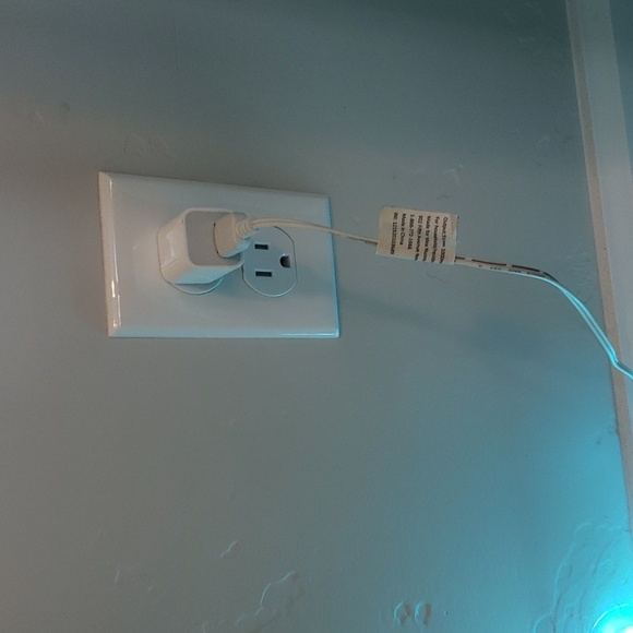 Sign - Picture 2 of 5